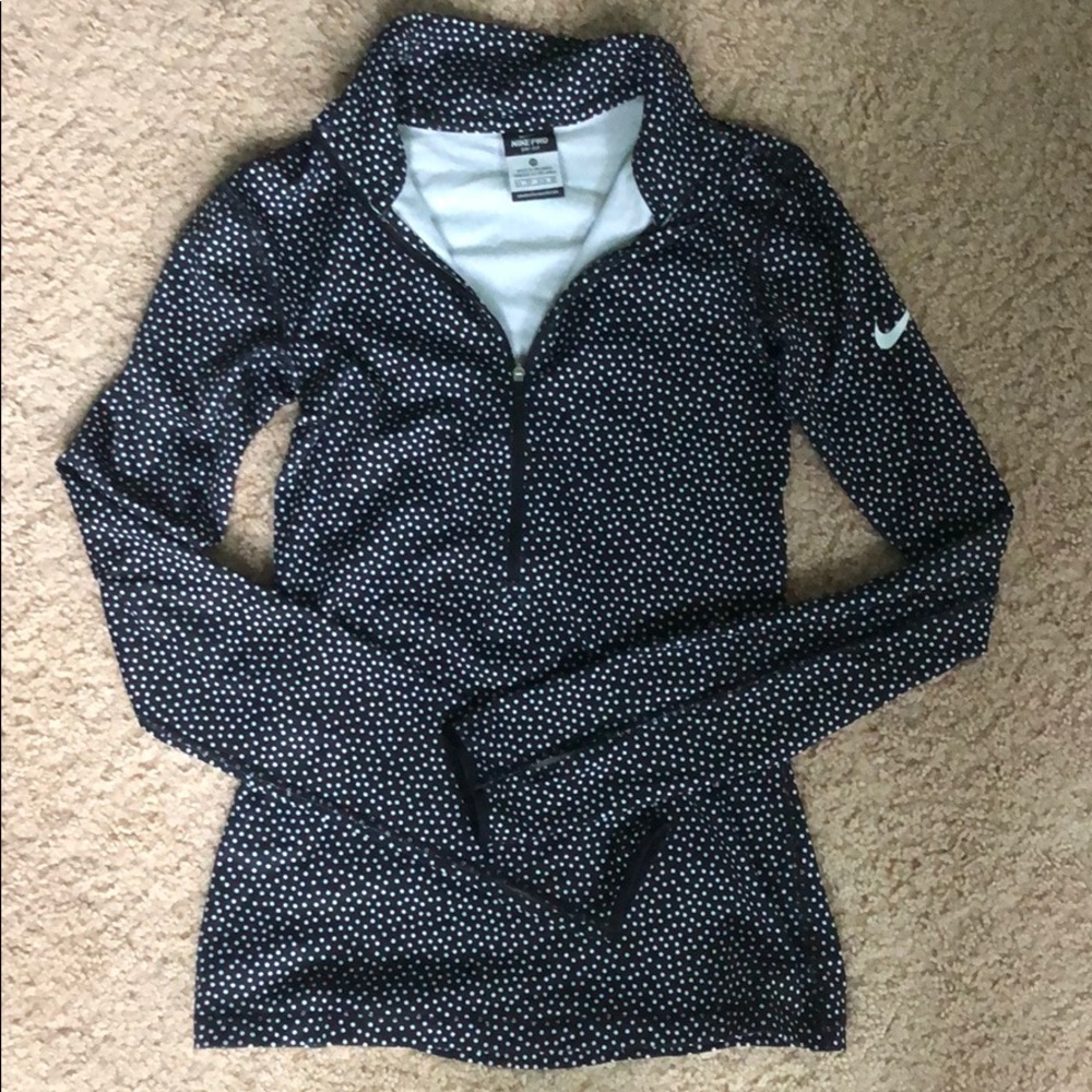 NIKE DRI FIT HALF ZIP